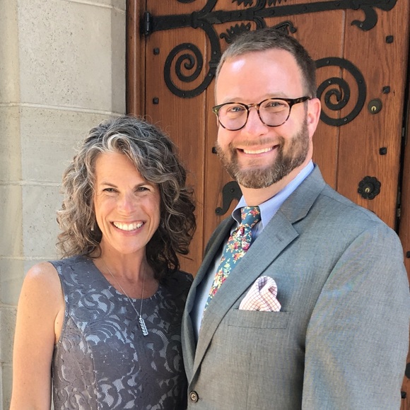 Meet your Posher, Kim - Picture 2 of 5